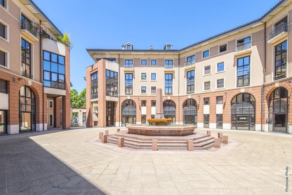Nocnoc - Le Pargamin - Large Duplex Place Saint-Pierre 圖盧茲 外观 照片
